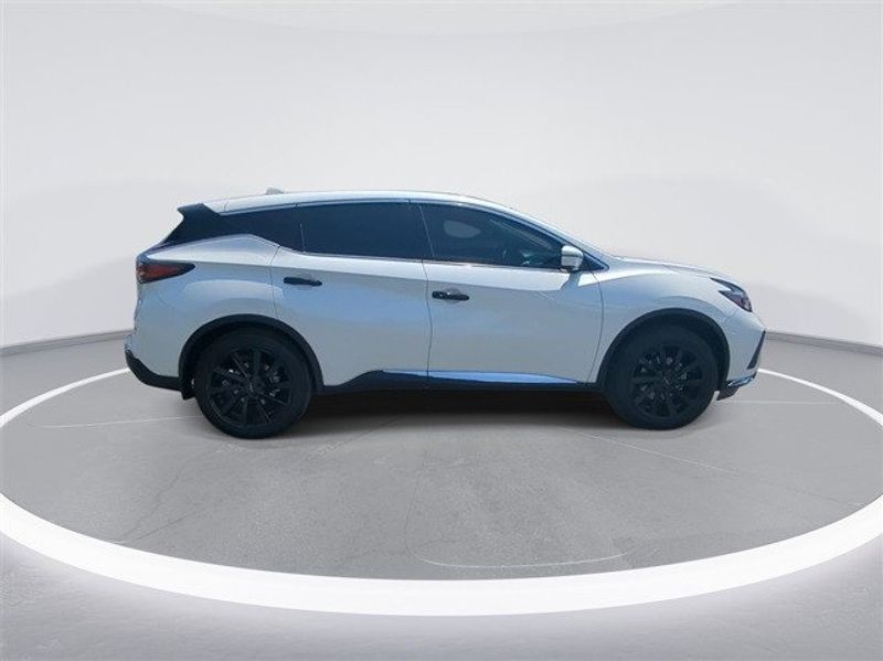 2022 Nissan Murano SLImage 9