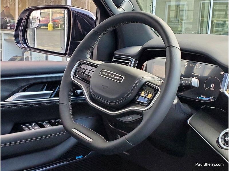 2026 Jeep Grand Wagoneer Summit Obsidian 4x4