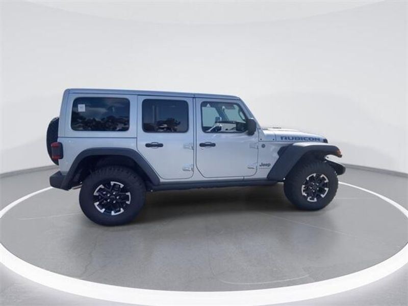 New 2024 Jeep Wrangler 4-door Rubicon 4xeImage 9