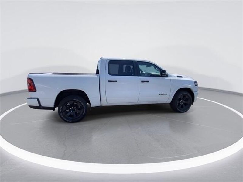 2025 RAM 1500 Big Horn Crew Cab 4x2 5