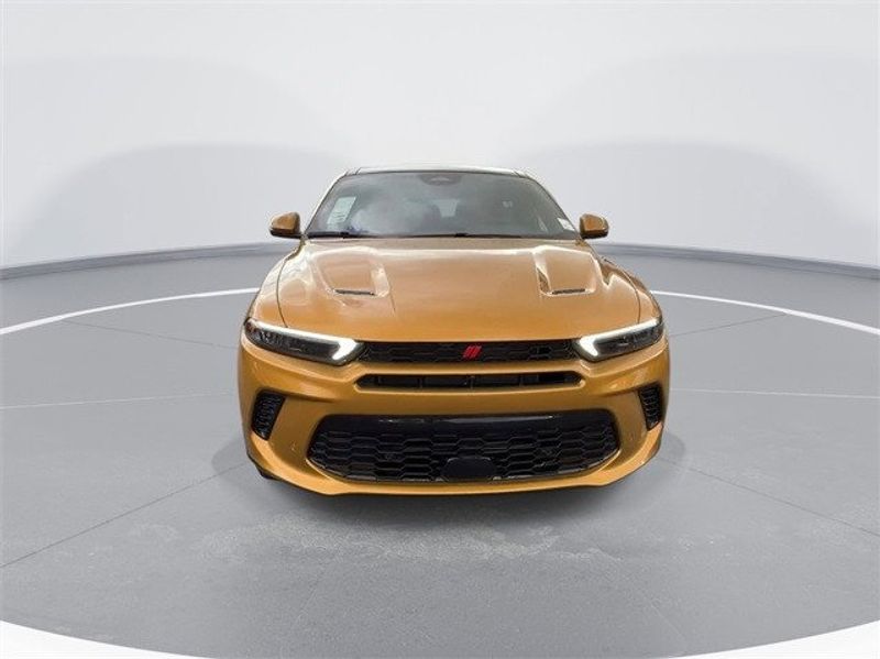 2024 Dodge Hornet R/T Plus Eawd in a Acapulco Gold exterior color and Redinterior. McPeek
