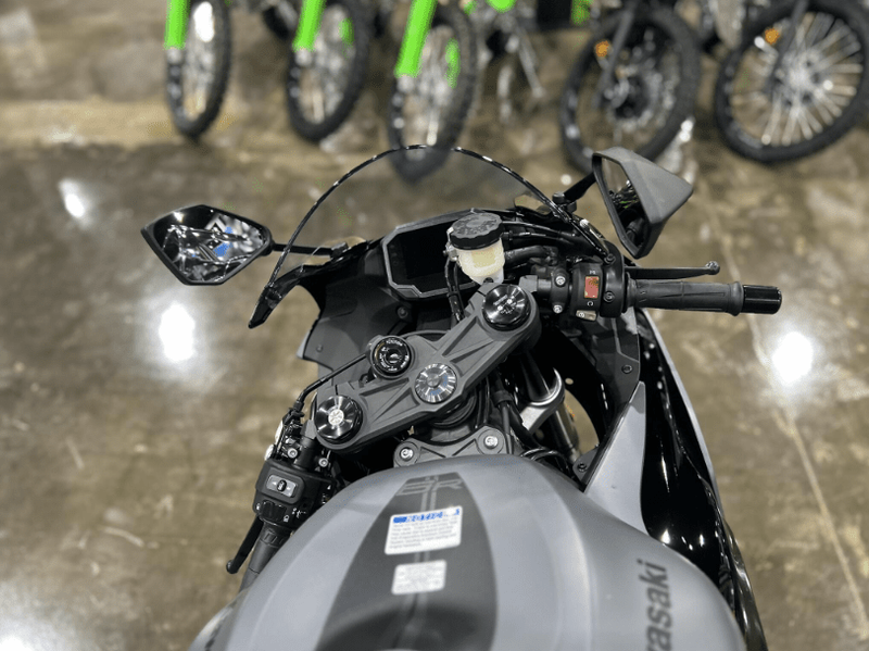 New 2026 Kawasaki NINJA ZX-6R ABS Image 9