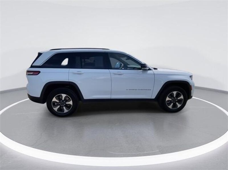 2024 Jeep Grand Cherokee 4xe Image 9