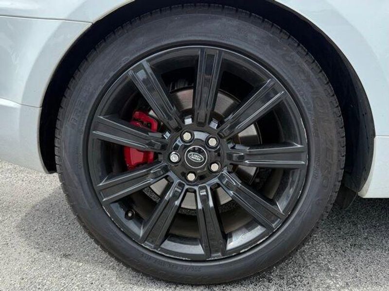 Used 2022 Land Rover Range Rover Sport HST