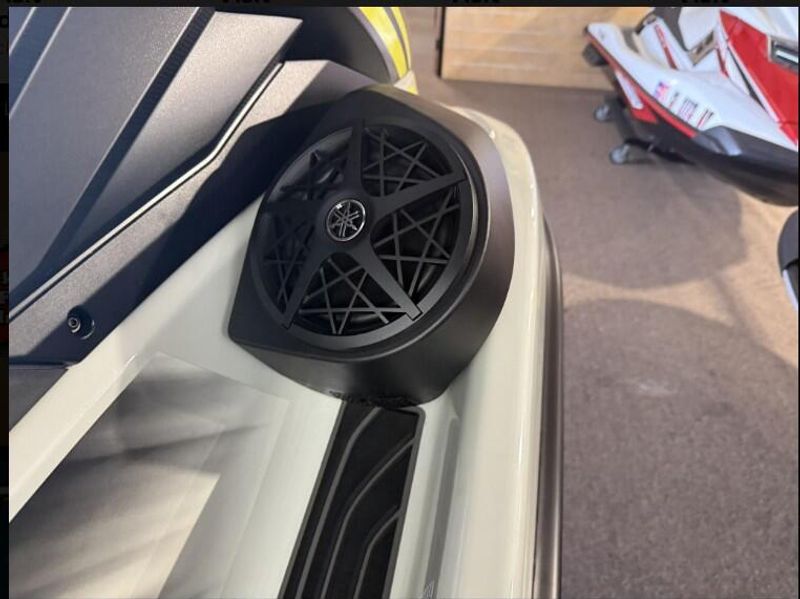 New 2025 Yamaha GP HO W&sol;AUDIO Image 4