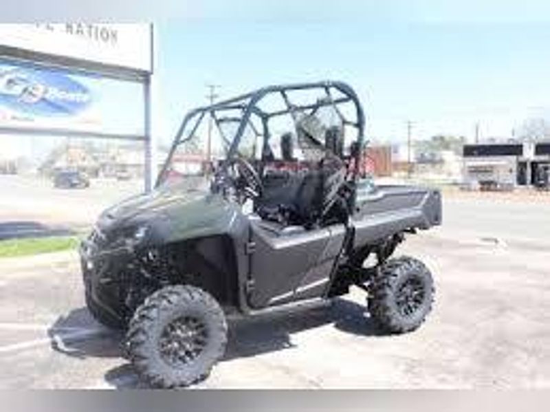2025 Honda PIONEER 700 DELUXE Image 1
