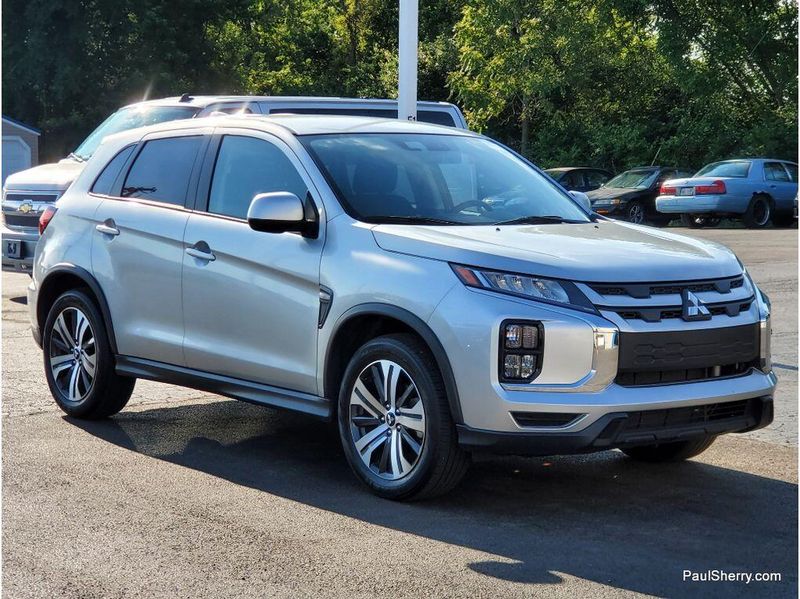 Used 2025 Mitsubishi Outlander Sport SE