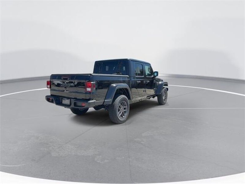 2024 Jeep Gladiator Sport S 4x4Image 8