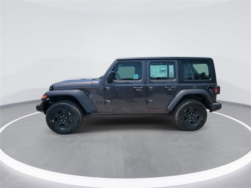 Jeep Wrangler 4xE SportImage 5