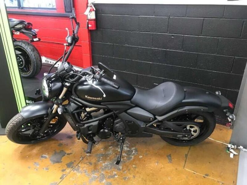 New 2026 Kawasaki VULCAN S Image 2