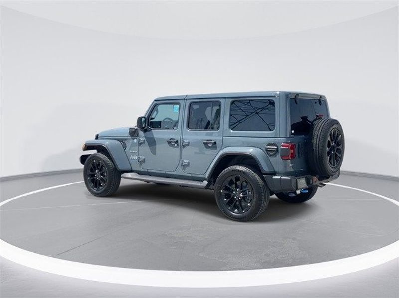 2024 Jeep Wrangler 4-door Sahara 4xeImage 6