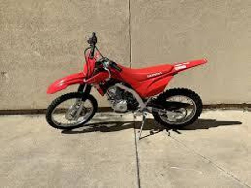 2025 Honda CRF125F BIG WHEEL RED Image 1