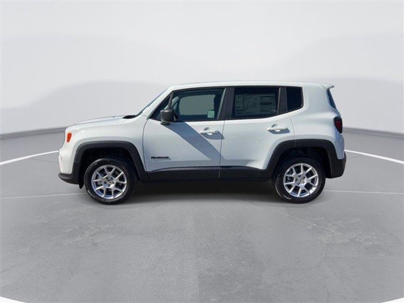 2023 Jeep Renegade Latitude 4x4 in a Alpine White Clear Coat exterior color and Blackinterior. McPeek
