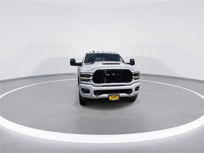 2024 RAM 3500 Laramie Crew Cab 4x4 8