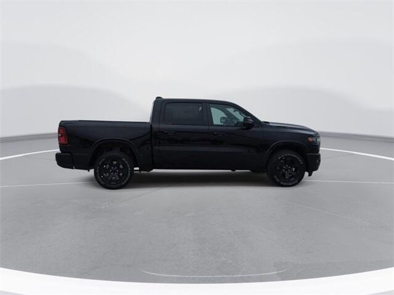 2025 RAM 1500 Big Horn Crew Cab 4x2 5