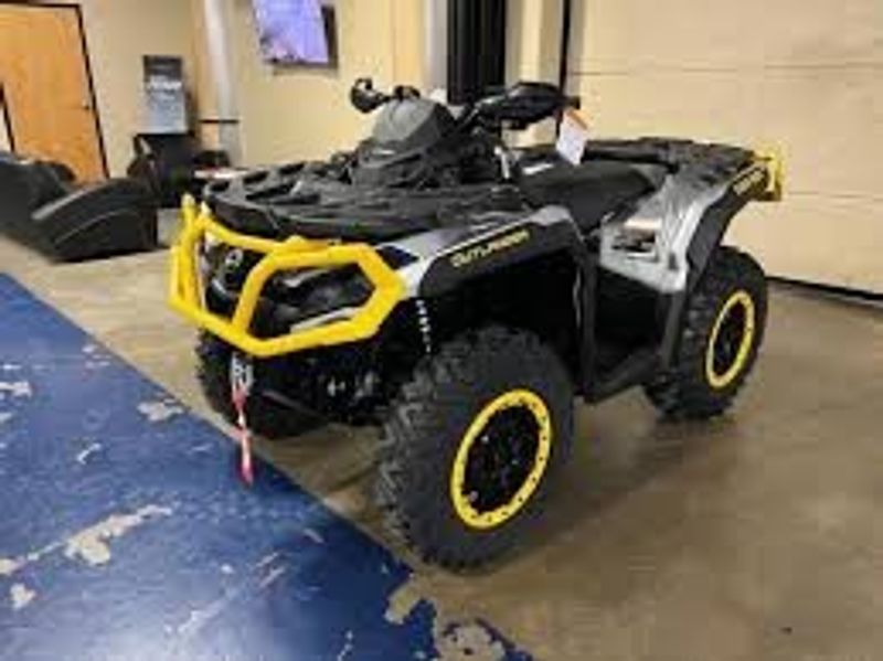 2024 Can-Am OUTLANDER XTP 850 HYPER SILVER AND NEO YELLOWImage 3