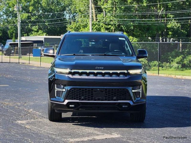 2026 Jeep Grand Wagoneer L Limited Reserve 4x4