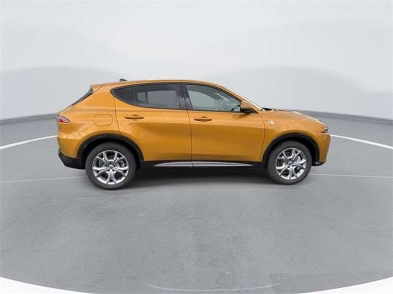 New 2024 Dodge Hornet R/T Plus EawdImage 9