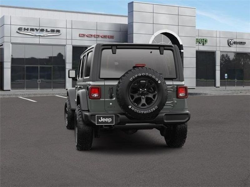 2022 Jeep Wrangler Unlimited Willys 4x4Image 13