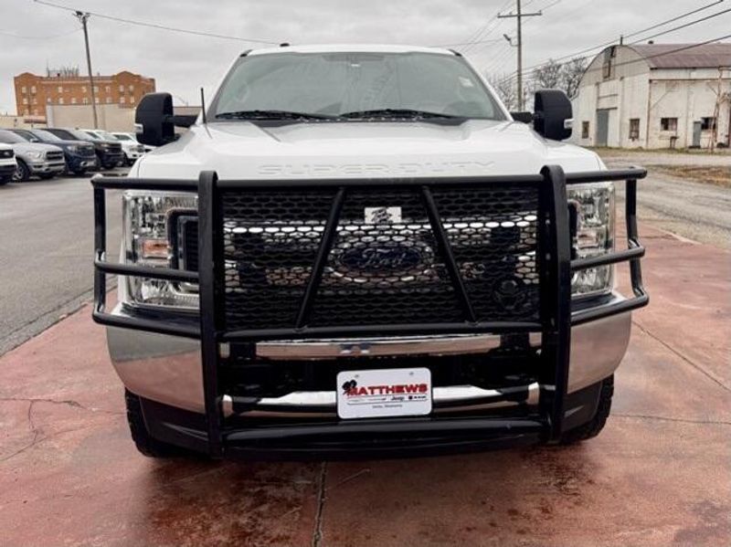 Used 2019 Ford F-250 XLTImage 2