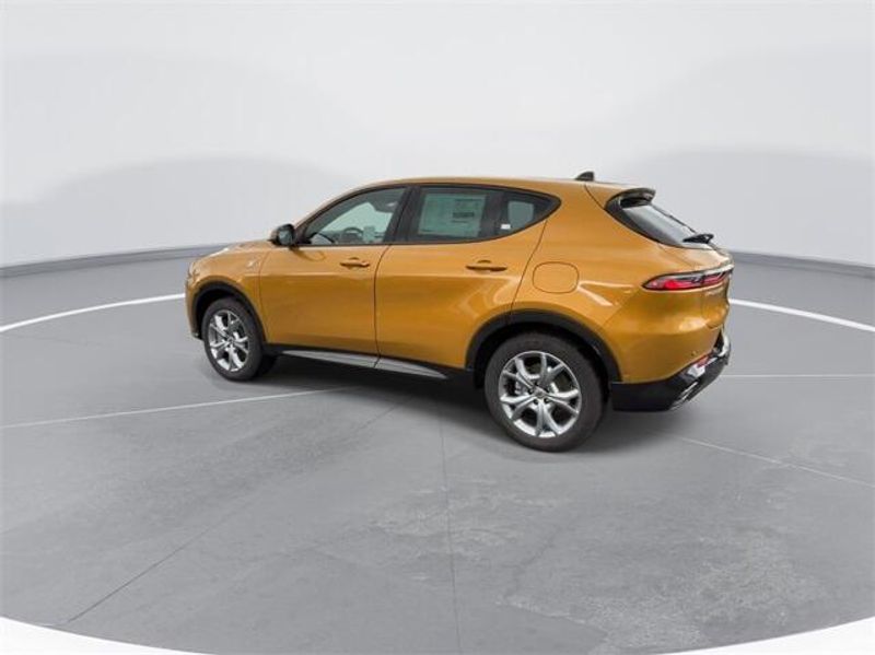 New 2024 Dodge Hornet R/T Plus EawdImage 6