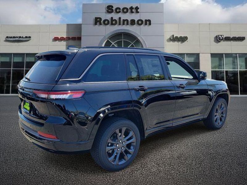 New 2026 Jeep Grand Cherokee Limited Reserve 4x4