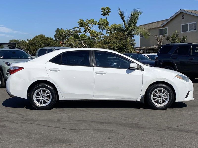 2016 Toyota Corolla LImage 3