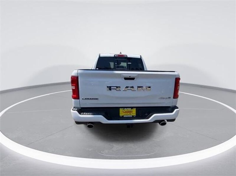 2025 RAM 1500 Laramie Crew Cab 4x4 5