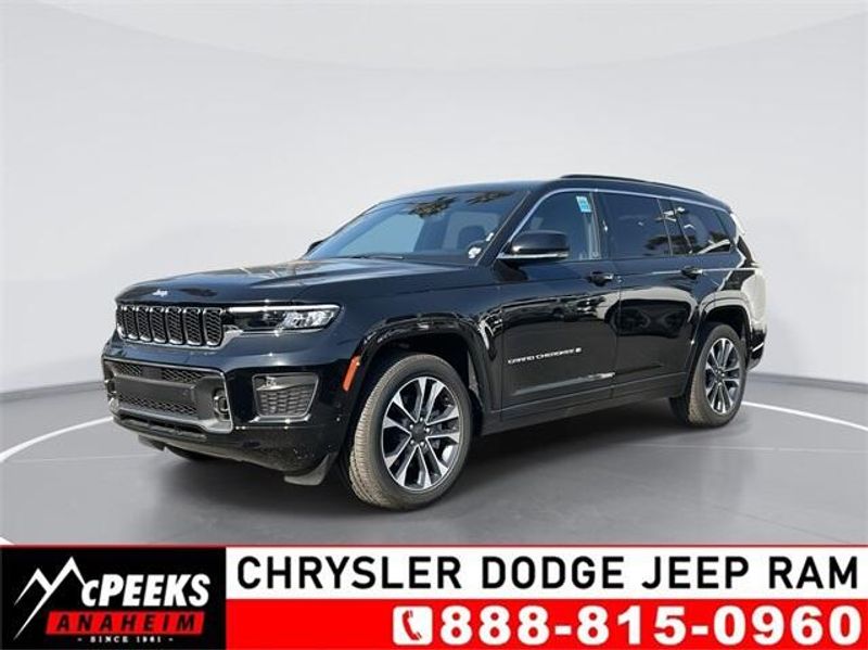 2024 Jeep Grand Cherokee L Overland 4x4Image 1