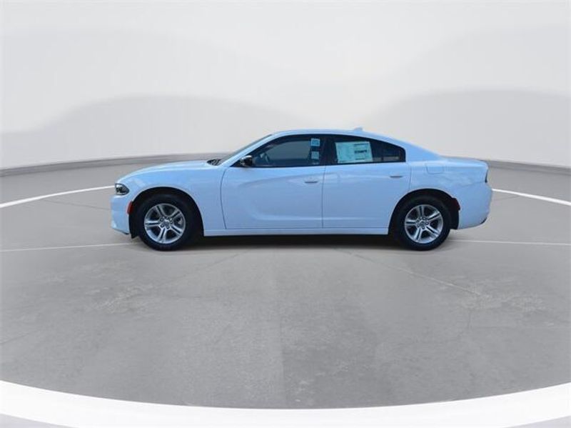 2023 Dodge Charger SXT RwdImage 5