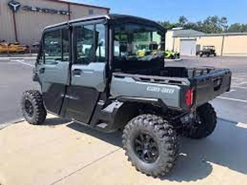 2024 Can-Am DEFENDER MAX LIMITED HD10 STONE GRAYHD10Image 5