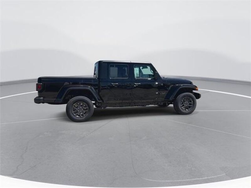 2024 Jeep Gladiator Sport S 4x4Image 9
