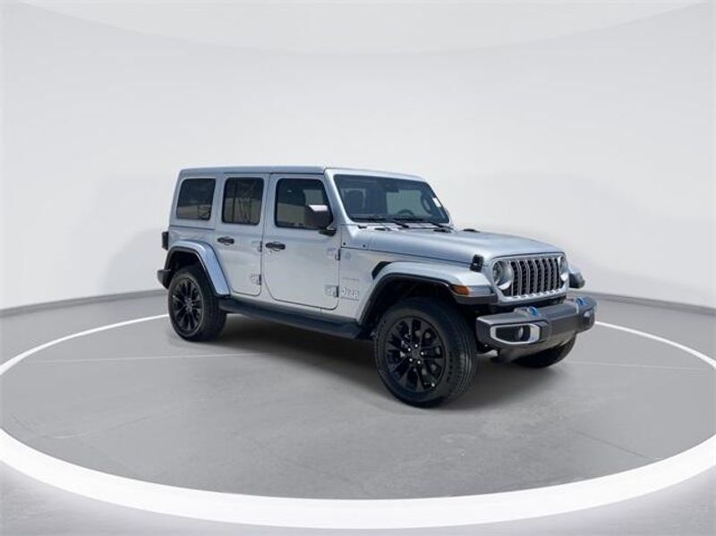 2024 Jeep Wrangler 4-door Sahara 4xeImage 2