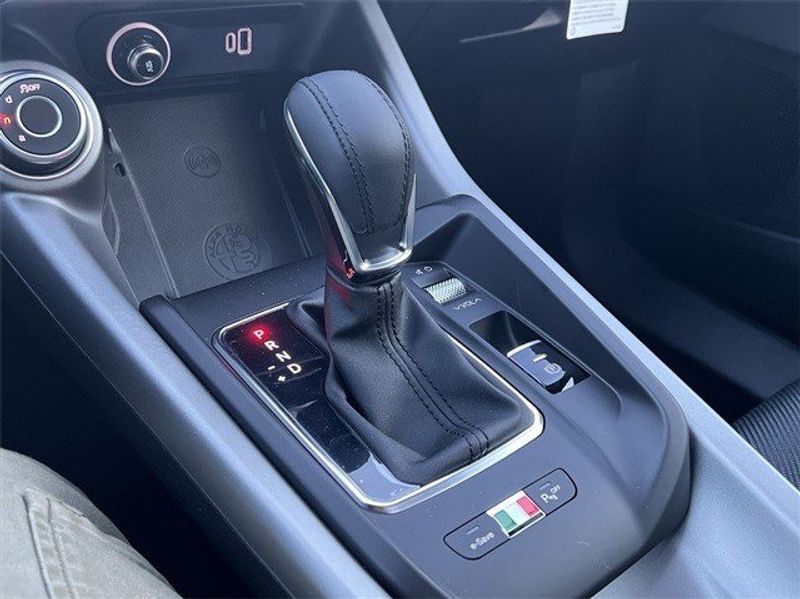 2024 Alfa Romeo Tonale Ti EawdImage 20