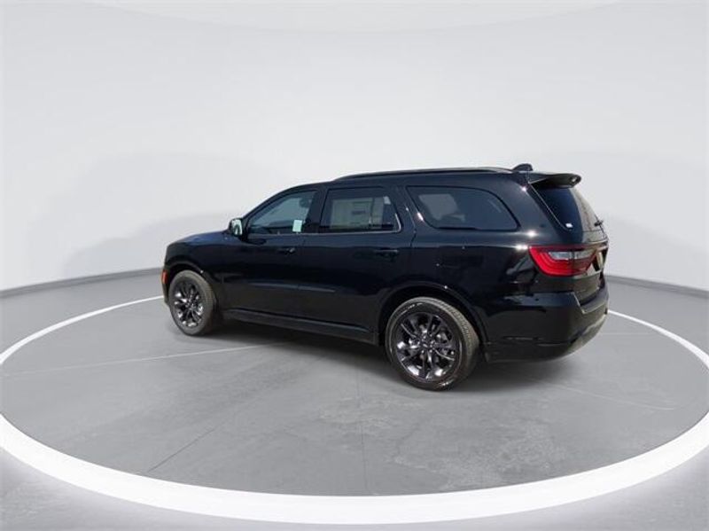 2024 Dodge Durango SXTImage 6