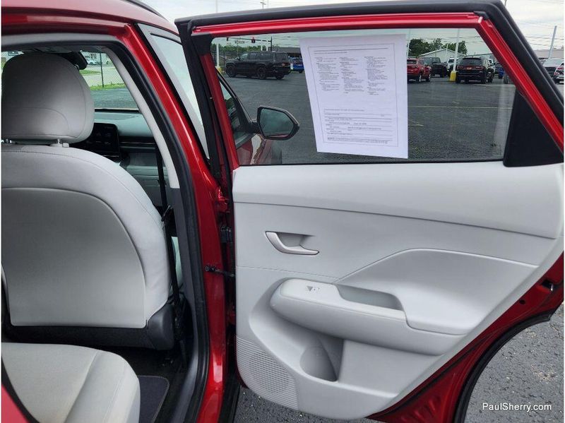 Used 2024 Hyundai Kona SEL