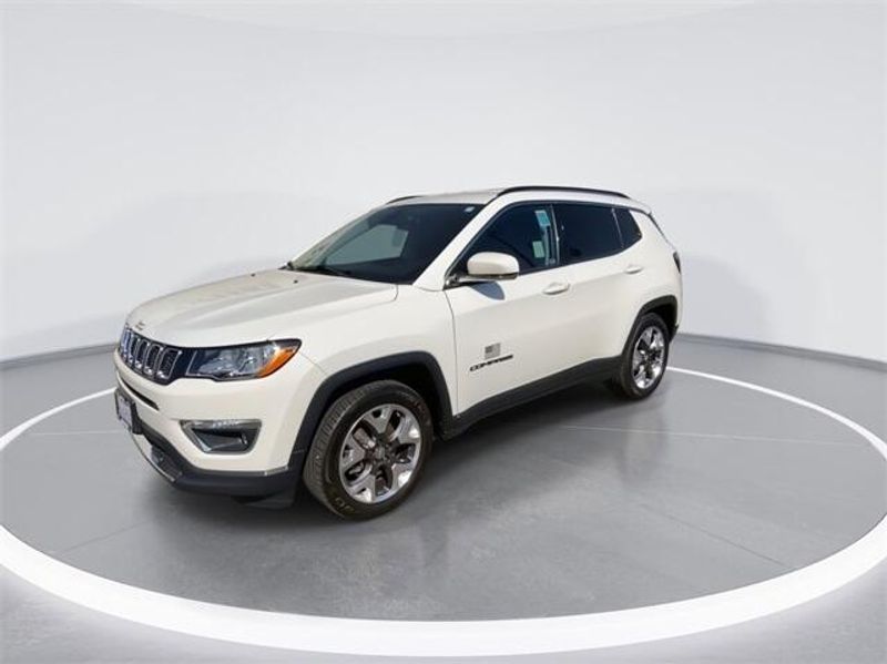 2019 Jeep Compass LimitedImage 4