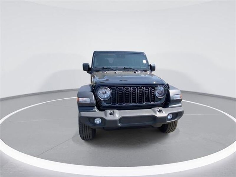 2024 Jeep Wrangler 4-door Sport SImage 3