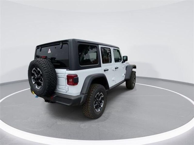 2024 Jeep Wrangler 4-door Rubicon 4xeImage 8