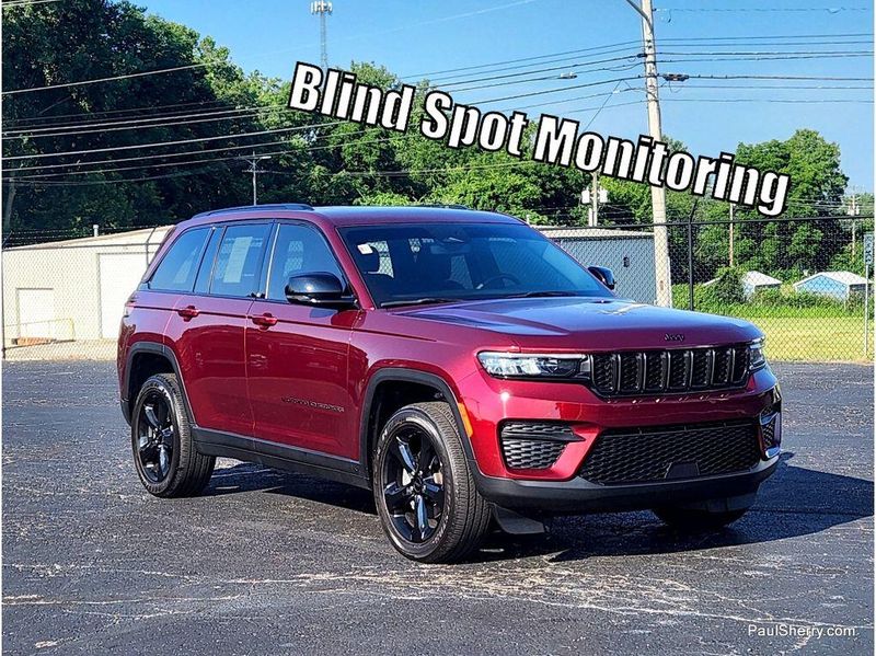 Used 2023 Jeep Grand Cherokee Altitude X