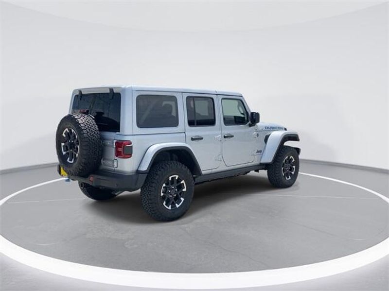 2024 Jeep Wrangler 4-door Rubicon X 4xeImage 8