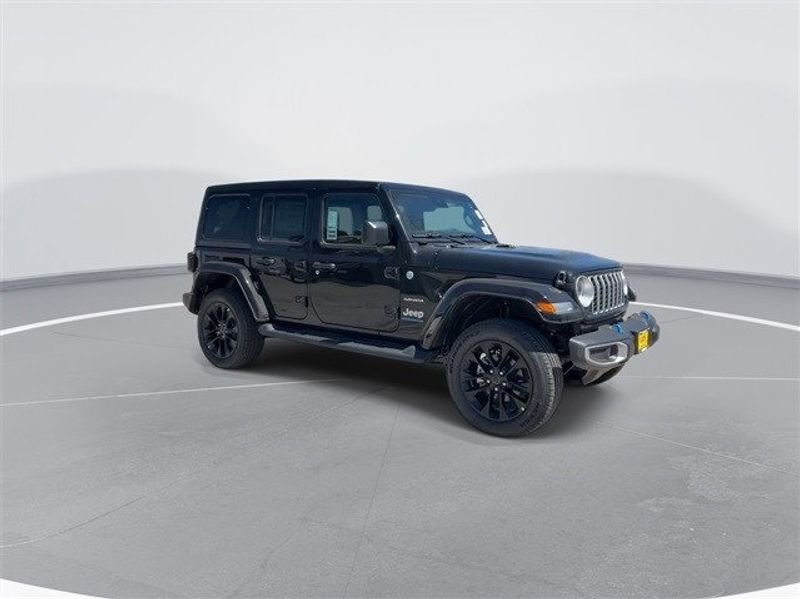 2024 Jeep Wrangler 4-door Sahara 4xeImage 2