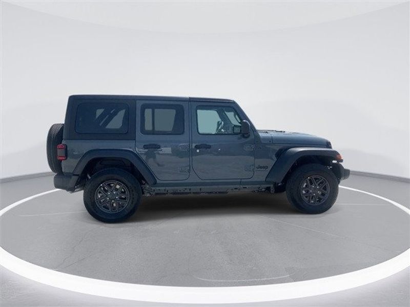 2024 Jeep Wrangler 4-door Sport SImage 9