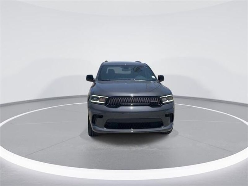 2024 Dodge Durango SXT RwdImage 3