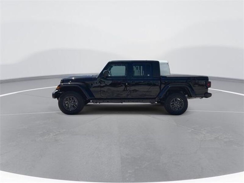 2024 Jeep Gladiator Sport S 4x4Image 5