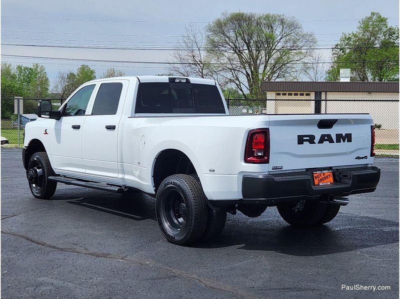 New 2026 RAM 3500 Tradesman Crew Cab 4x4 8' Box