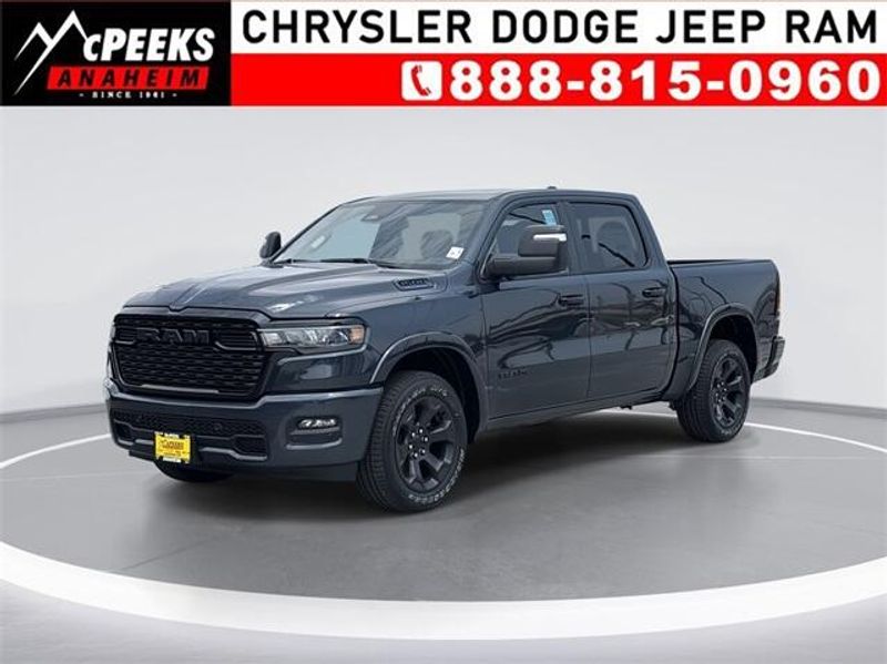 2025 RAM 1500 Big Horn Crew Cab 4x4 5