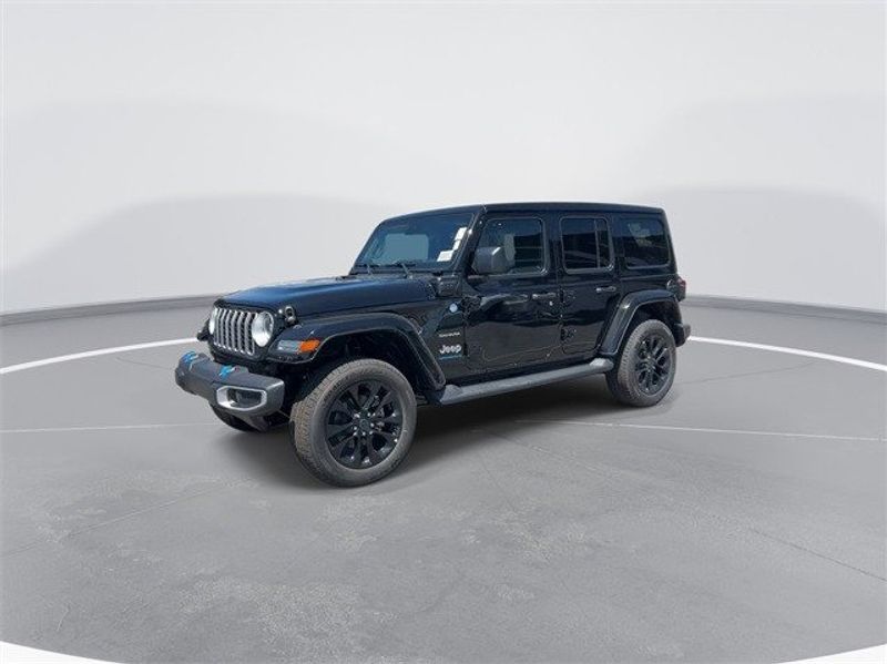 2024 Jeep Wrangler 4-door Sahara 4xeImage 4