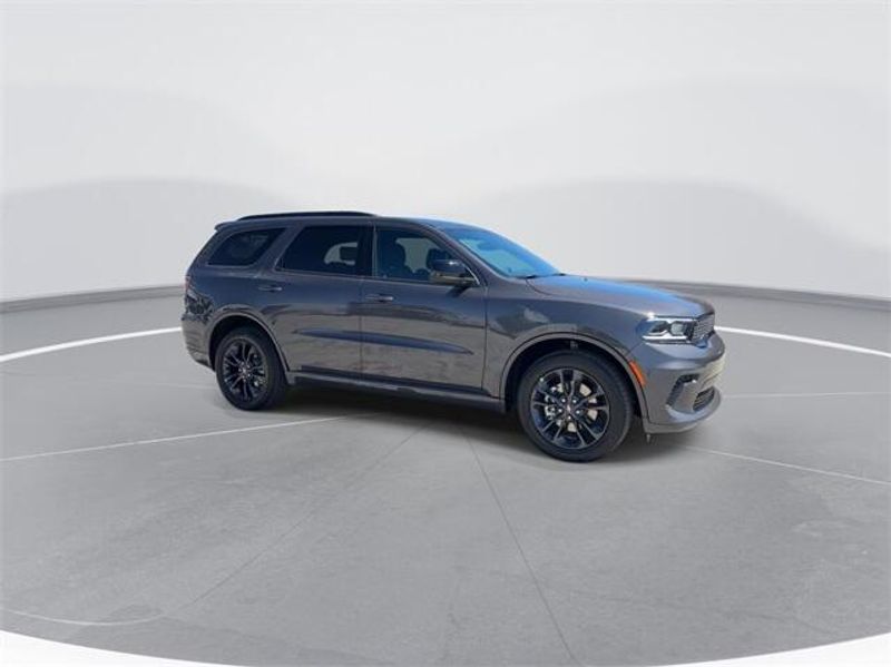 2024 Dodge Durango SXT RwdImage 2