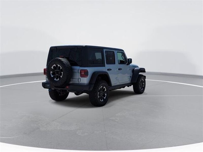 2024 Jeep Wrangler 4-door Rubicon 4xeImage 8